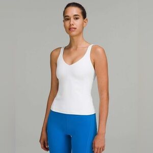 NWOT LuluLemon Waist Length Align Top